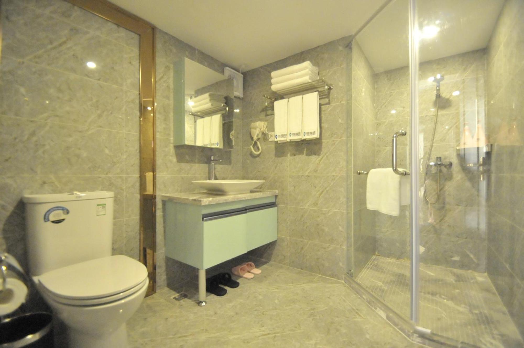 Waifiden Duplex Hotel Apartment Zhongyong Jinyu Branch-Free Shuttle Bus During The Canton Fair Exteriér fotografie