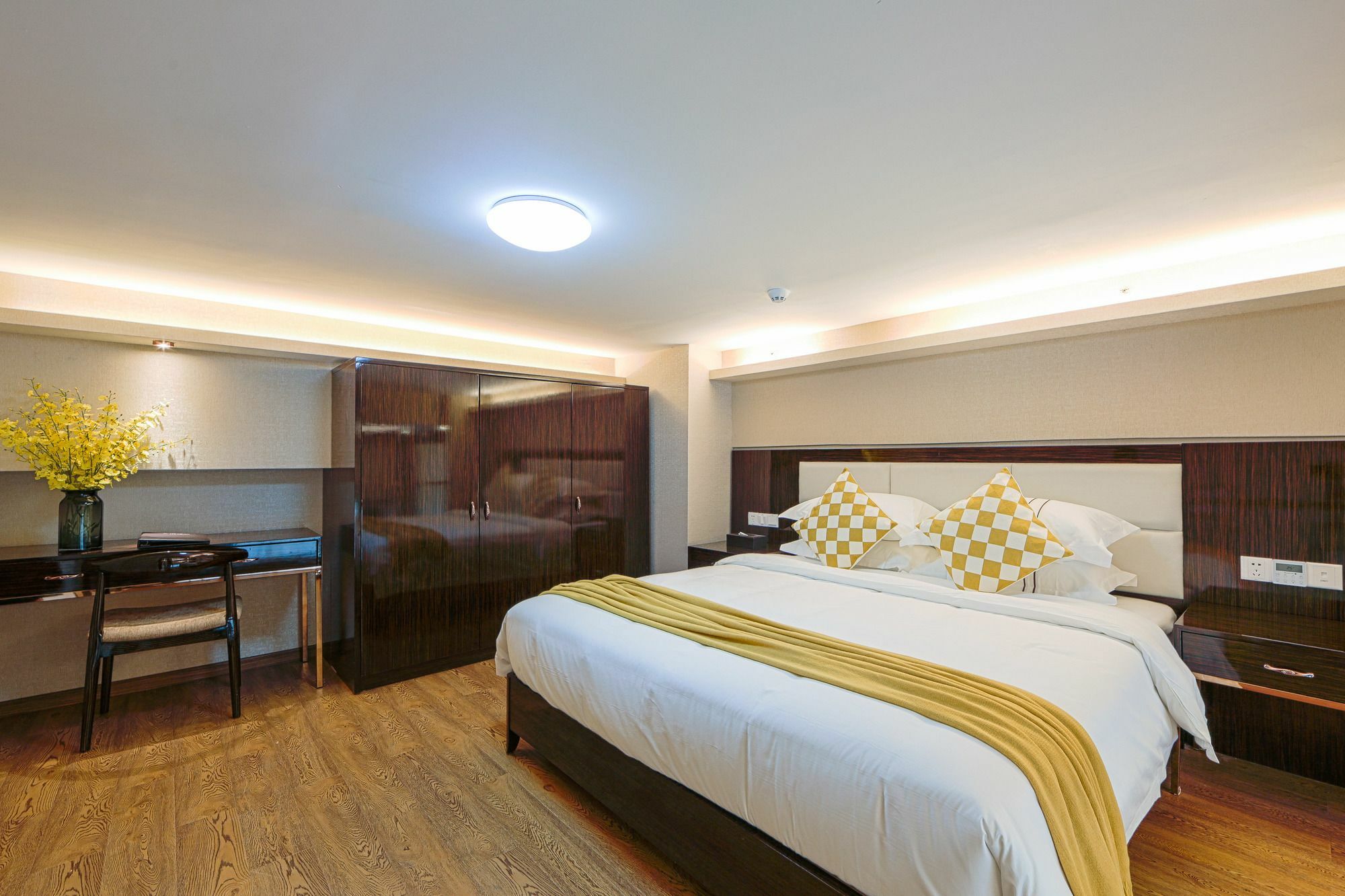 Waifiden Duplex Hotel Apartment Zhongyong Jinyu Branch-Free Shuttle Bus During The Canton Fair Exteriér fotografie
