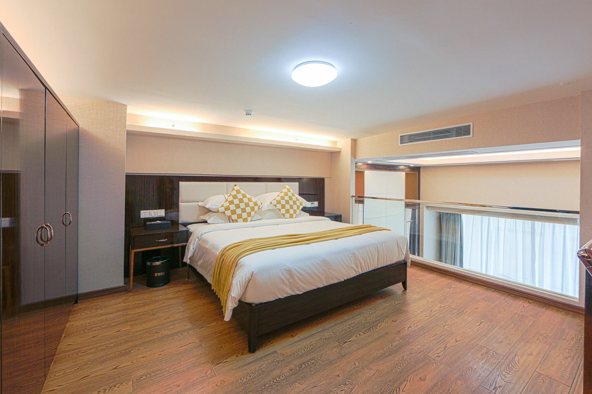 Waifiden Duplex Hotel Apartment Zhongyong Jinyu Branch-Free Shuttle Bus During The Canton Fair Exteriér fotografie